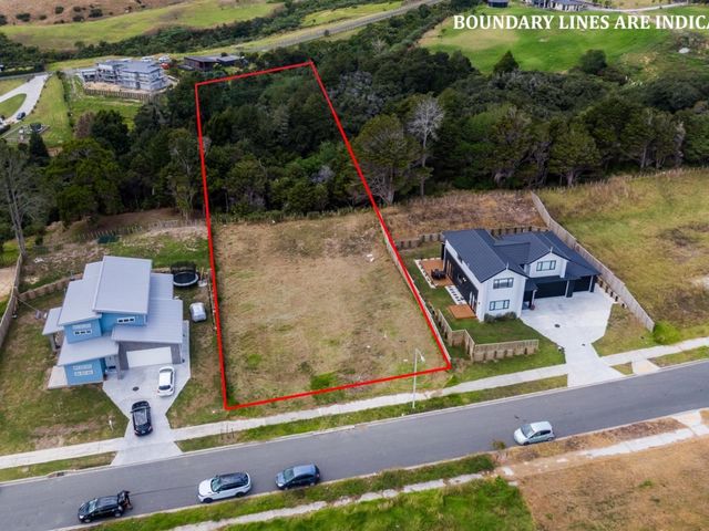 19 Annmarie Avenue Totara Park