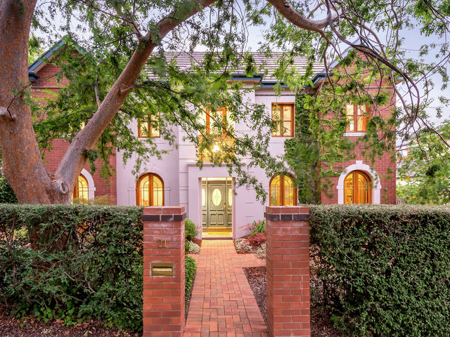 21 Newman Street Yarralumla