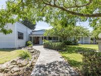 photo property thumbnail