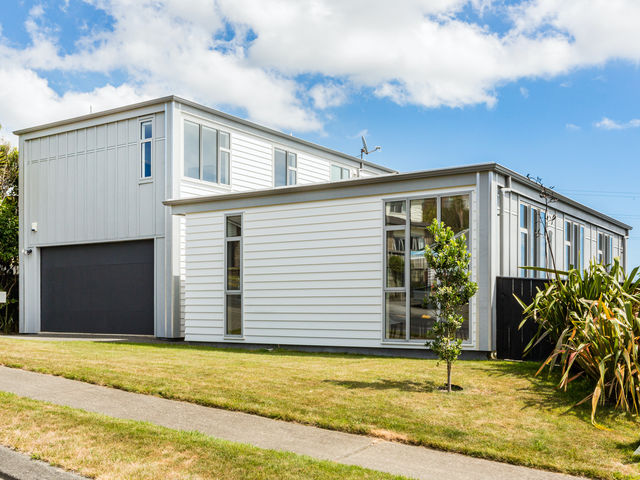 14 Ashwood Street Woodridge