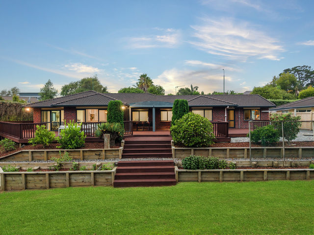 48 Shelter Drive Greenhithe