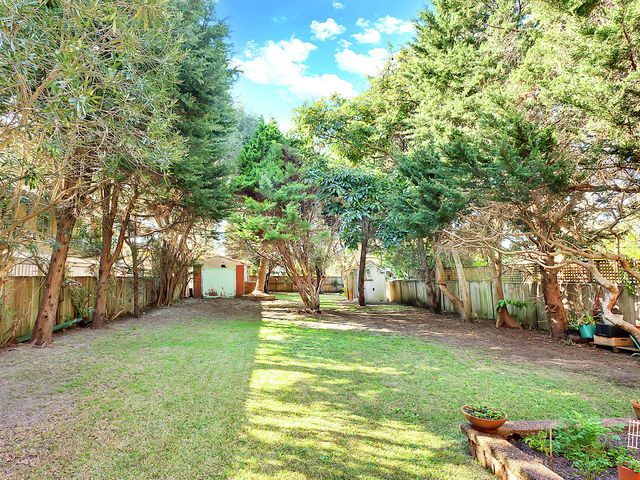 24 Seabeach Avenue Mona Vale