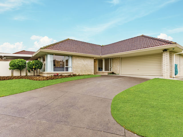 2/16 Amberwood Drive Northpark