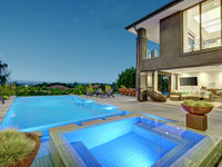 photo property thumbnail