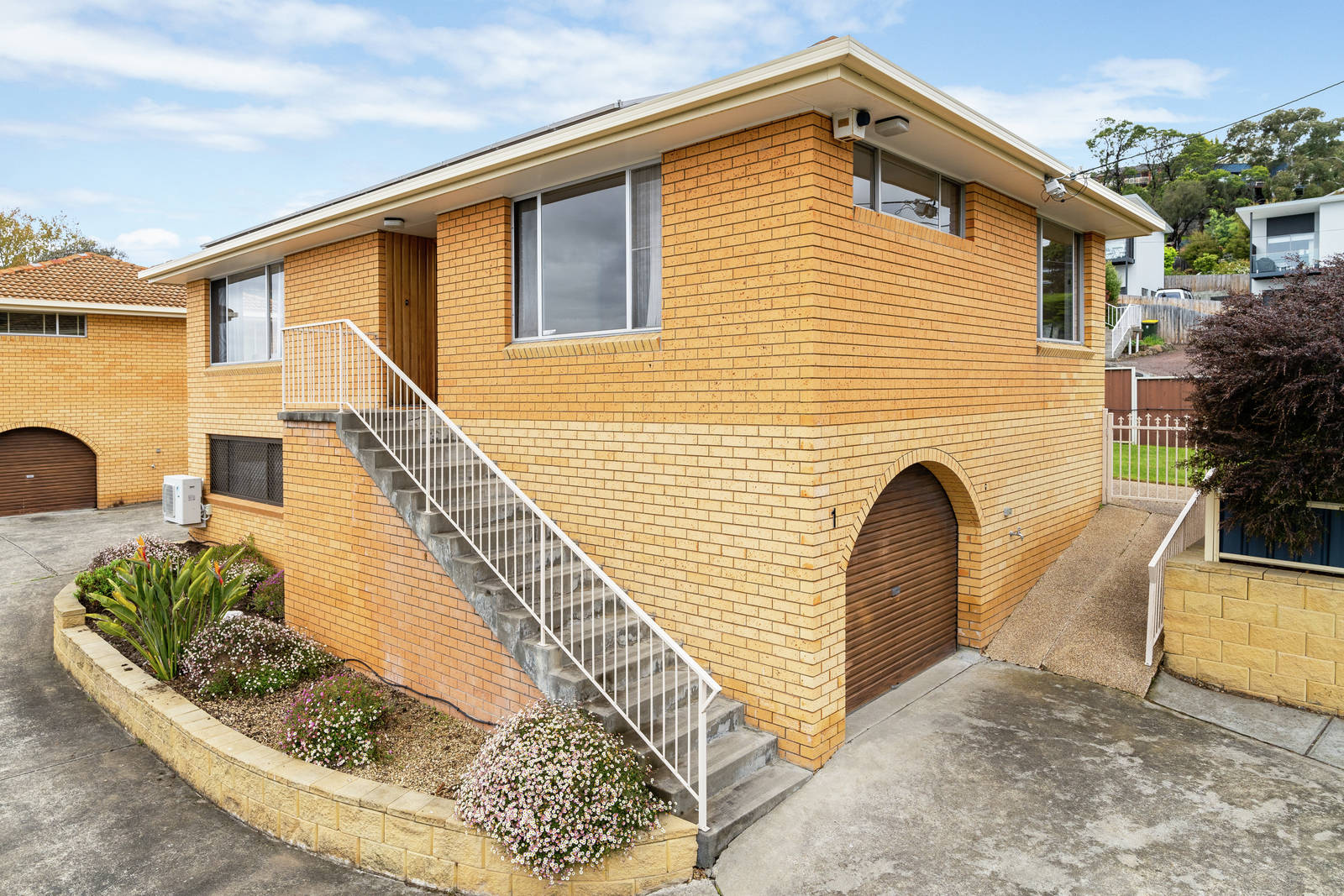 1/46 Pottery Road, Lenah Valley 2 Bed House For Sale