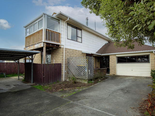 2/271 Nayland Road Stoke