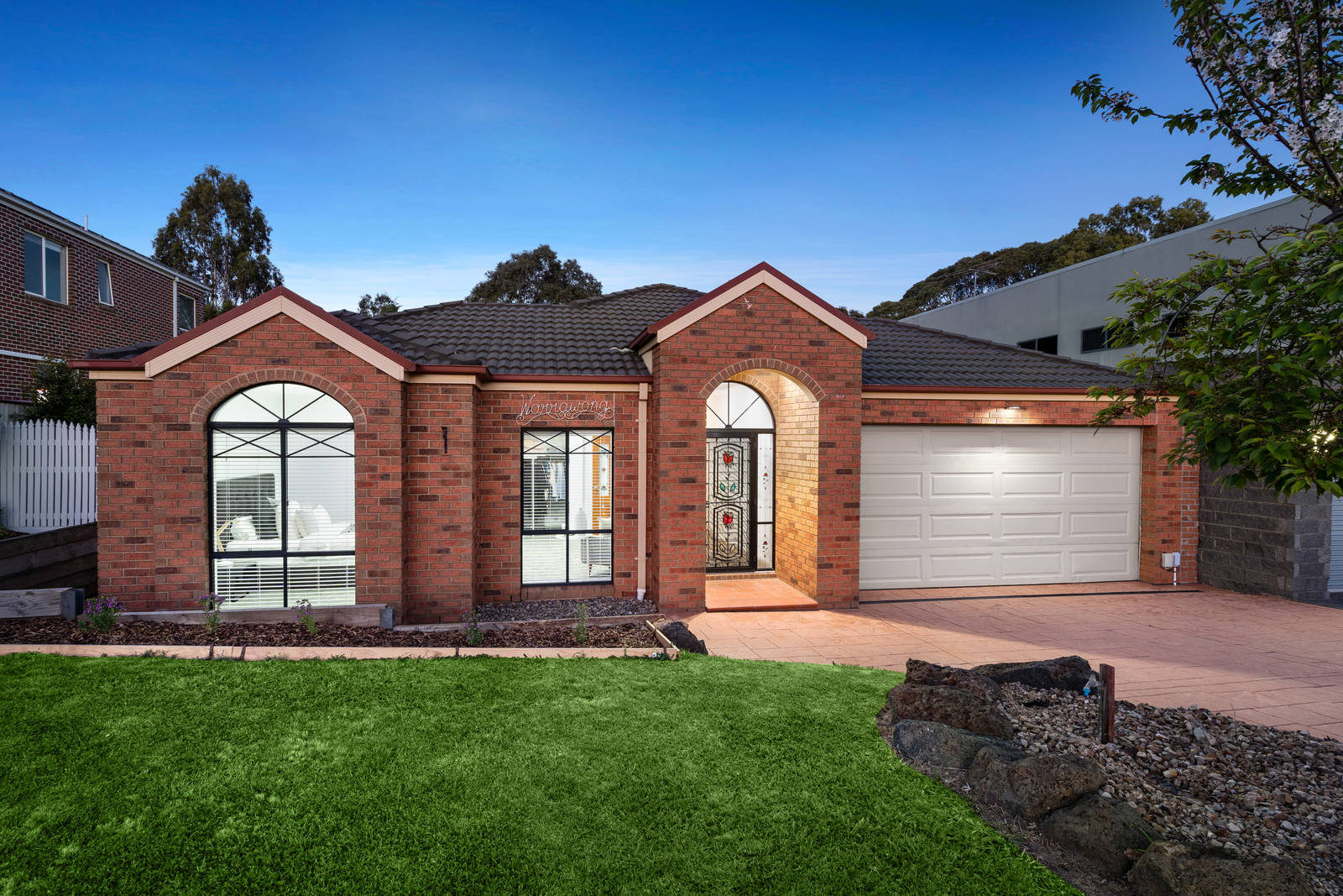 20 Cheviot Drive, Mill Park 4 Bed House Auction