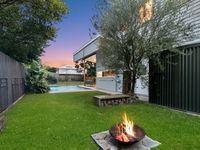 photo property thumbnail