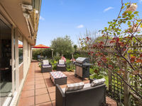 photo property thumbnail
