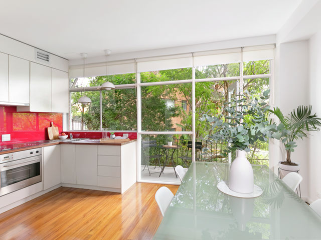 18/36  Waine Street Freshwater