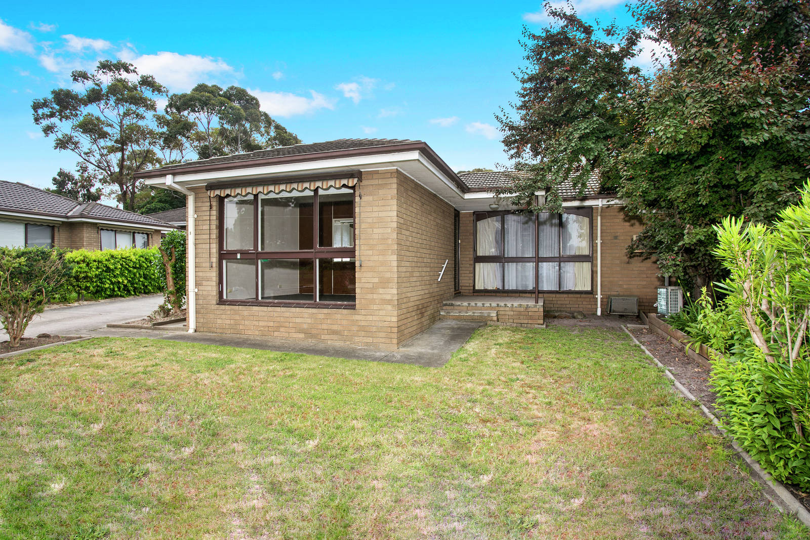1/74 Barrabool Road, Highton 2 Bed Unit For Sale