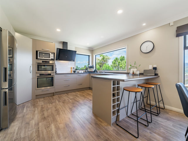 22 Birkinshaw Grove Riverstone Terraces