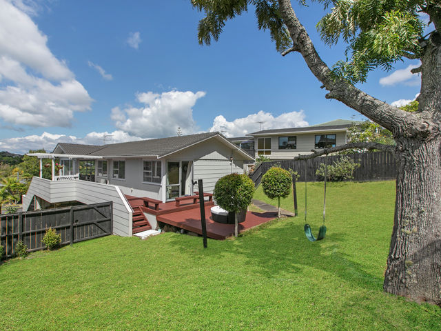 52 Ravenwood Drive Forrest Hill