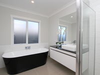 photo property thumbnail