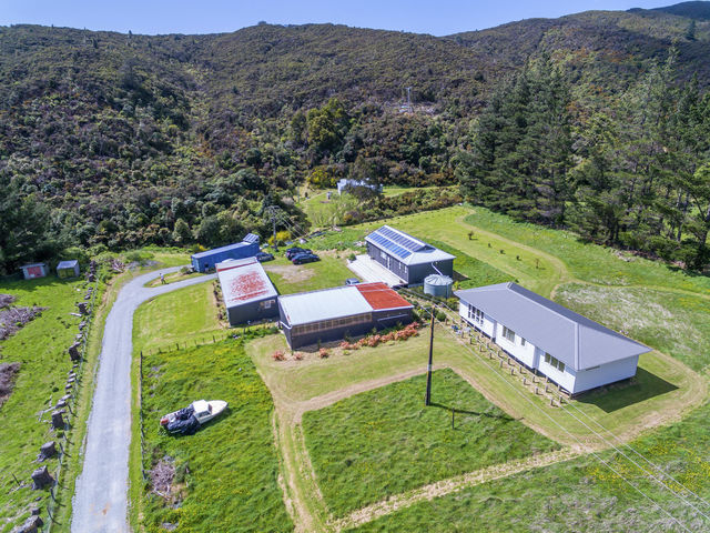 1815 State Highway 2 Kaitoke