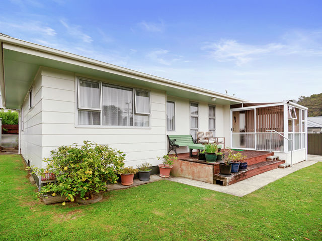 3 Korau Grove Stokes Valley