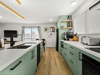 photo property thumbnail