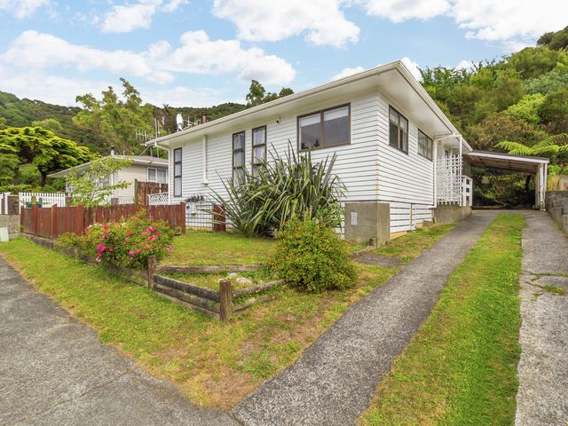 40 Enfield Street  Wainuiomata