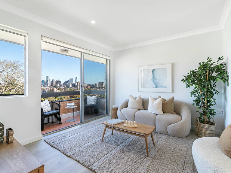 5/115 Ben Boyd Road Neutral Bay