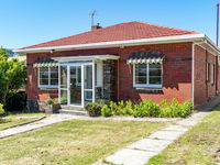 photo property thumbnail