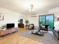 photo property thumbnail