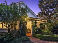 photo property thumbnail