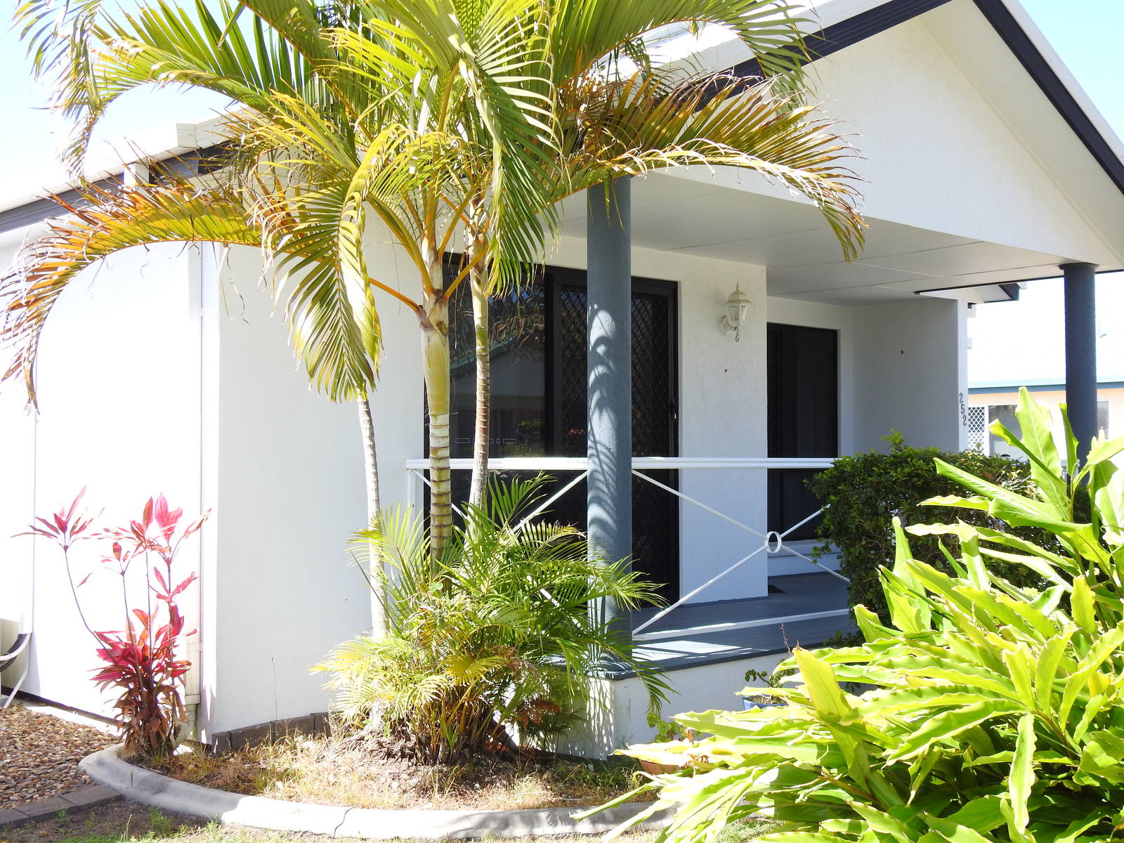 126 Cotterill Ave, Bongaree 2 Bed House For Sale