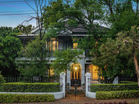 photo property thumbnail
