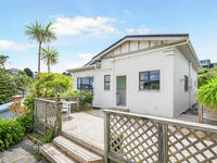 photo property thumbnail