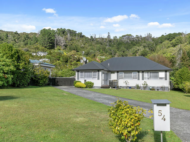 54 Tawhai Street Stokes Valley