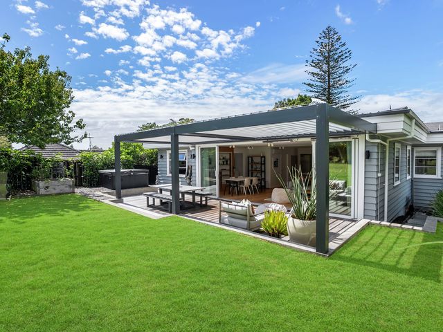 65 Alberton Avenue Mount Albert