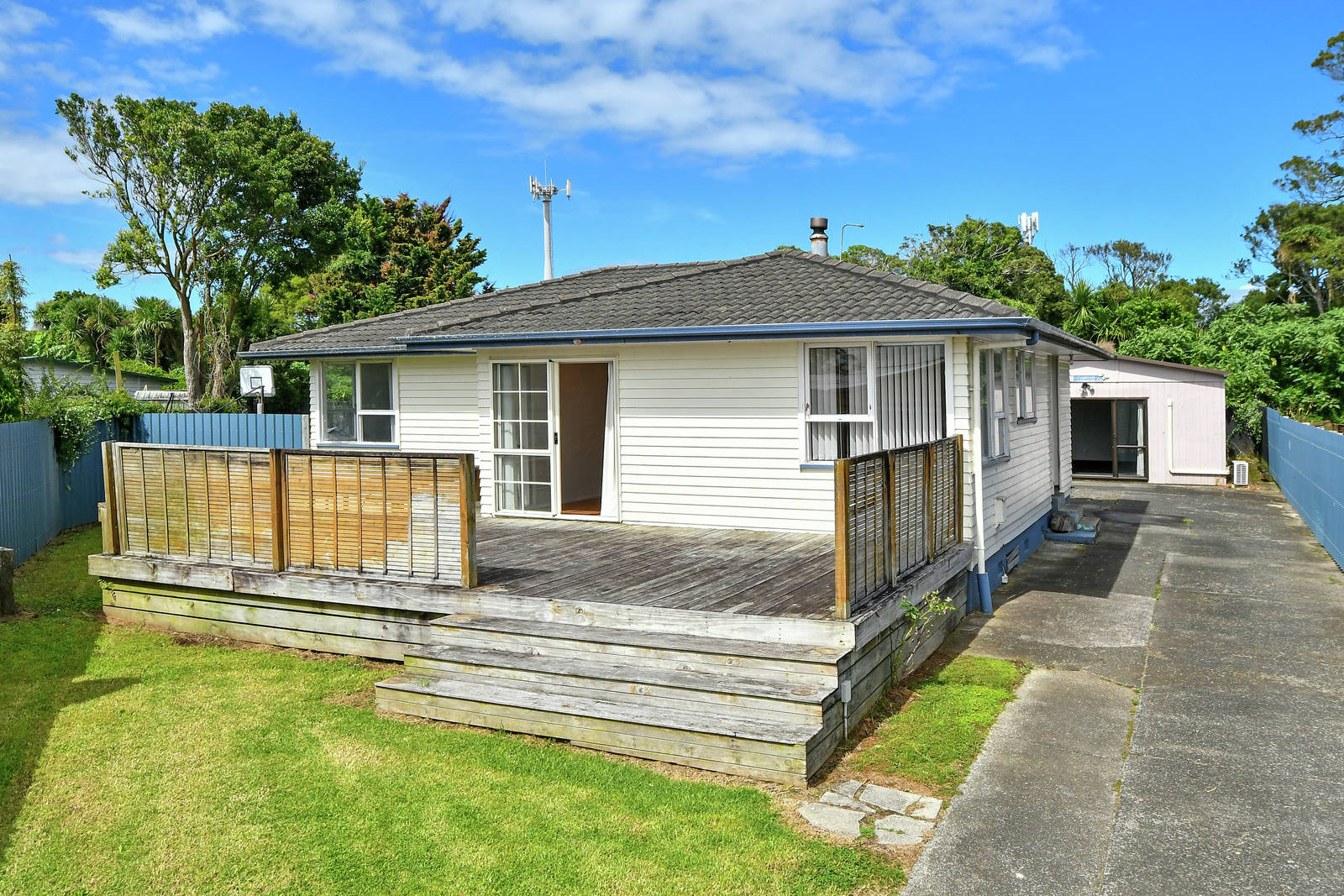 76 Henwood Road, Mangere East - 3 Bed House - Auction Sold