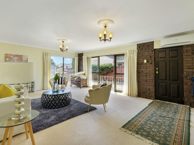 7B Nimrod Place Half Moon Bay