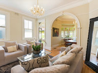 photo property thumbnail