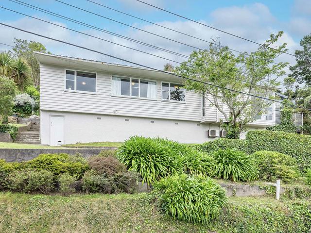 8 Terawhiti Terrace Karori