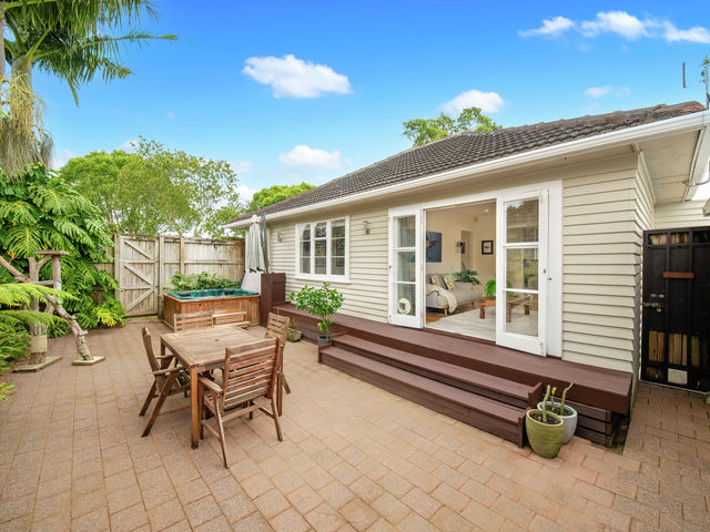 33 Orchard Street Avondale