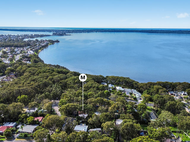 2 Guides Close Wyongah