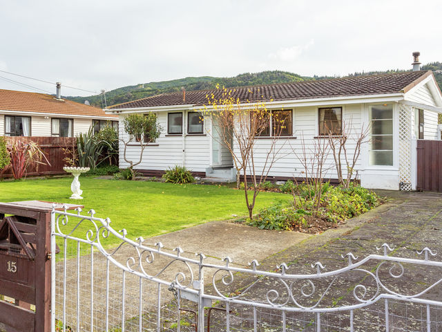 15 Ruahine Street Trentham