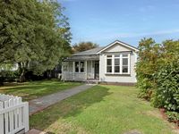 photo property thumbnail