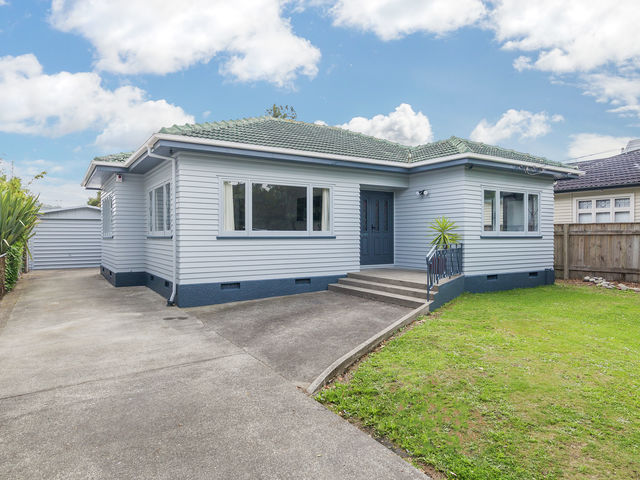 13 Trinity Avenue  Epuni 