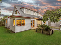 photo property thumbnail