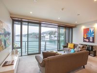 photo property thumbnail