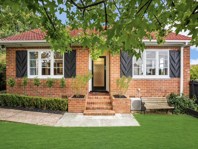 1/11 WALSALL STREET Avondale