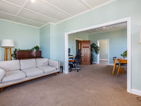 photo property thumbnail