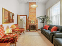 photo property thumbnail