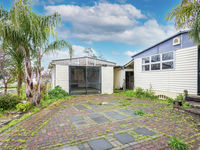 photo property thumbnail