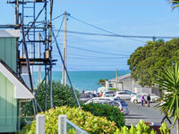 photo property thumbnail