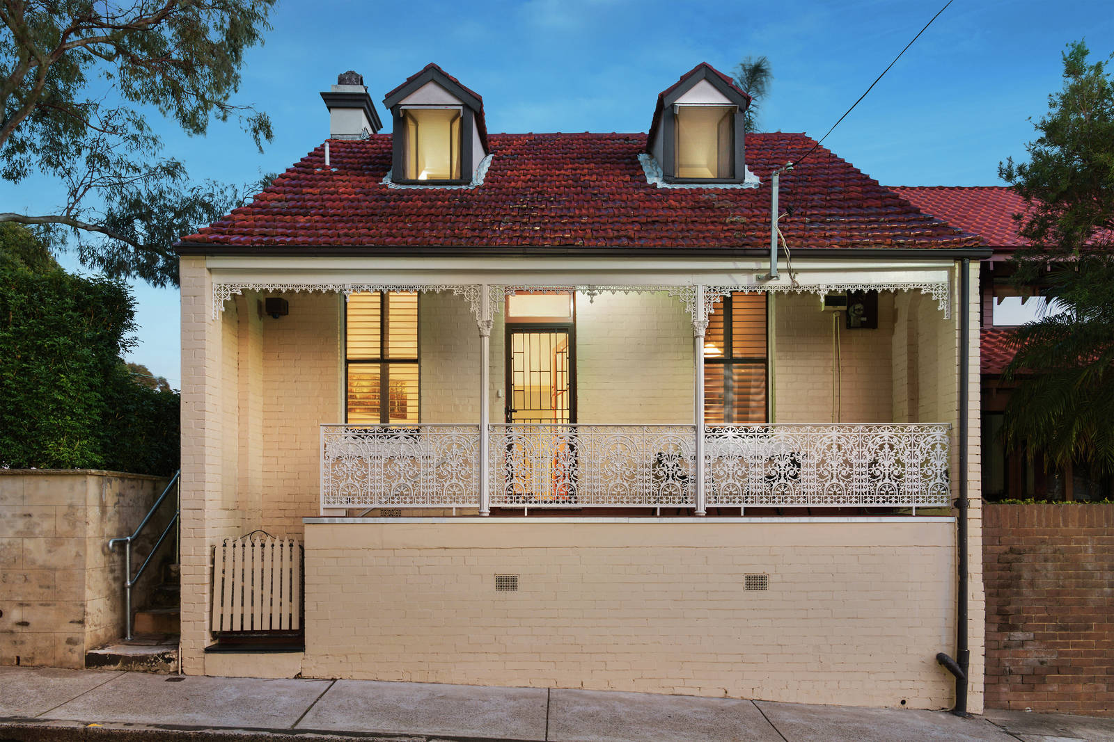 37 Victoria Street, McMahons Point 3 Bed House For Sale