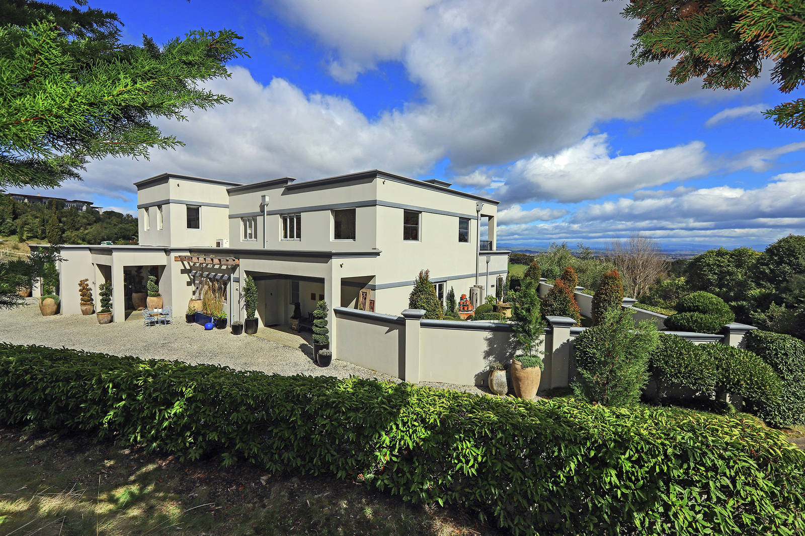 137 Black Barn Road, Havelock North 6 Bed House For Sale