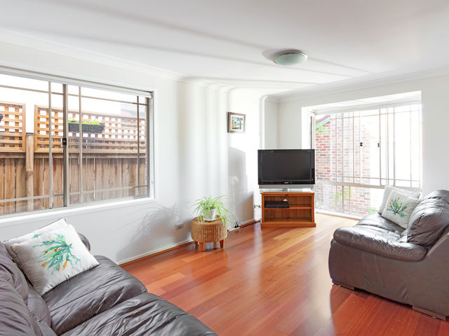 32 Playfair Road North Curl Curl
